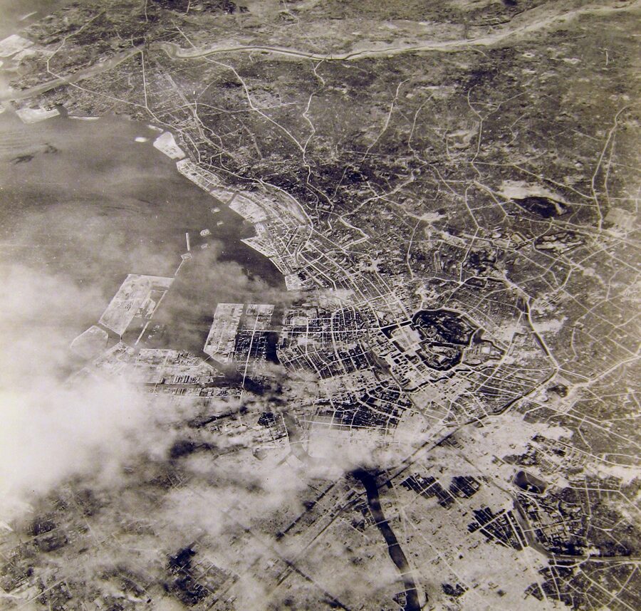 USAAF aerial photograph of Tokyo after the 10 March 1945 firebombing showing burned-out districts