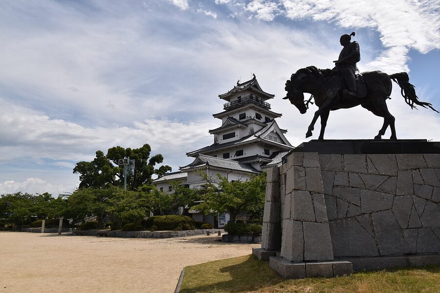 Imabari Castle and the statue of Todo Takatora in Ehime Prefecture