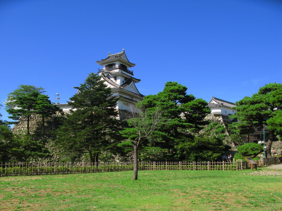 The Kochi Castle tenshu keep viewed from the sannomaru outer enclosure showing the steep approach up Otakasaka hill