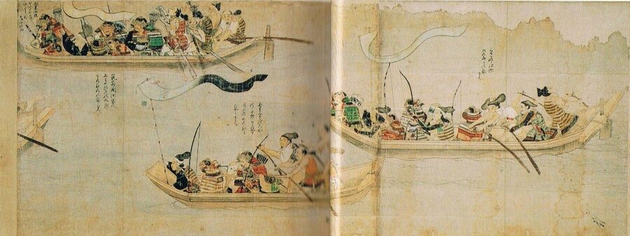 Japanese samurai attacking shipwrecked Yuan dynasty Mongol soldiers after the kamikaze typhoon of 1281