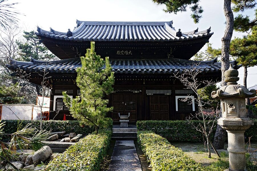 The Sanmon gate of Nanshuji temple in Sakai where Sen no Rikyu studied Zen under abbot Dairin Soto in his early career