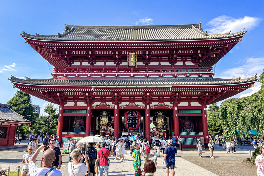 Hozomon inner gate of Senso-ji in Asakusa