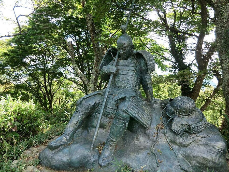 Memorial samurai statue on Mount Shizugatake summit commemorating the Shizu no Shichi-hon-yari Seven Spears
