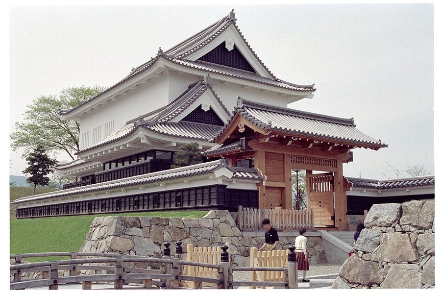 Shoryuji Castle in Nagaokakyo, Kyoto Prefecture — Akechi Mitsuhide's rear-base castle during the 1582 Battle of Yamazaki