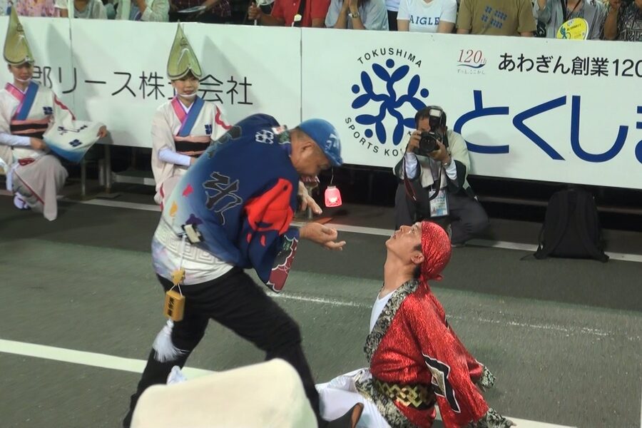 Tensui-Ren yakkodako kite dance