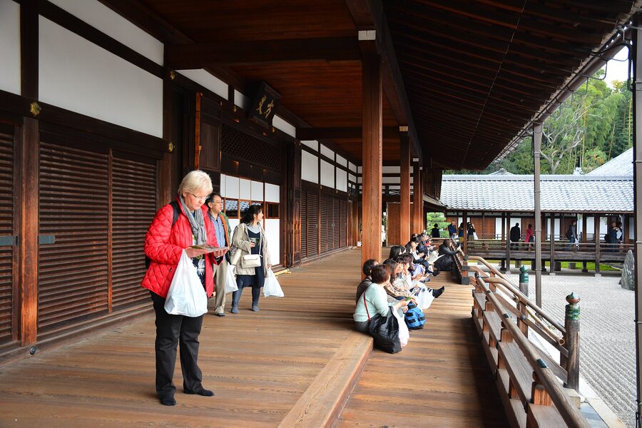 Tofuku-ji Honbo gravel garden in autumn