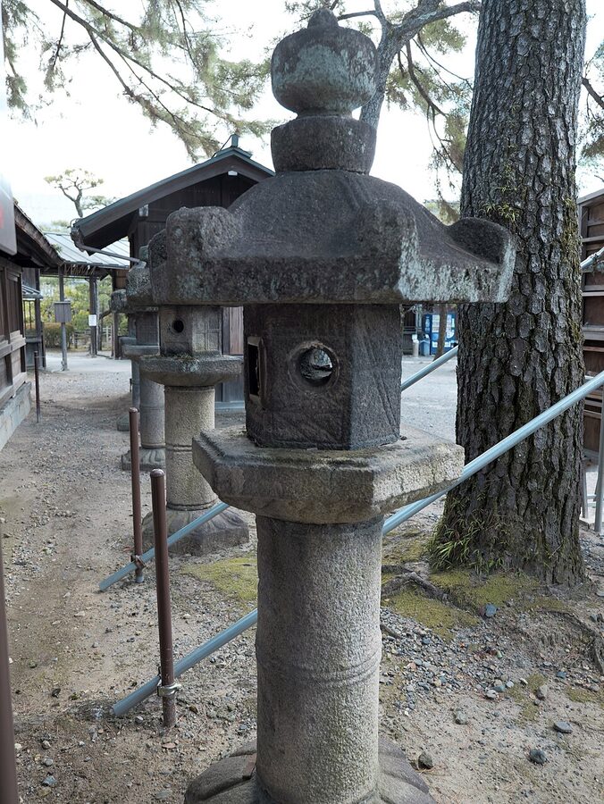 Toyokuni Shrine in Higashiyama Kyoto, the shrine deifying Toyotomi Hideyoshi as Toyokuni Daimyōjin, banned under the Tokugawa and re-established 1880