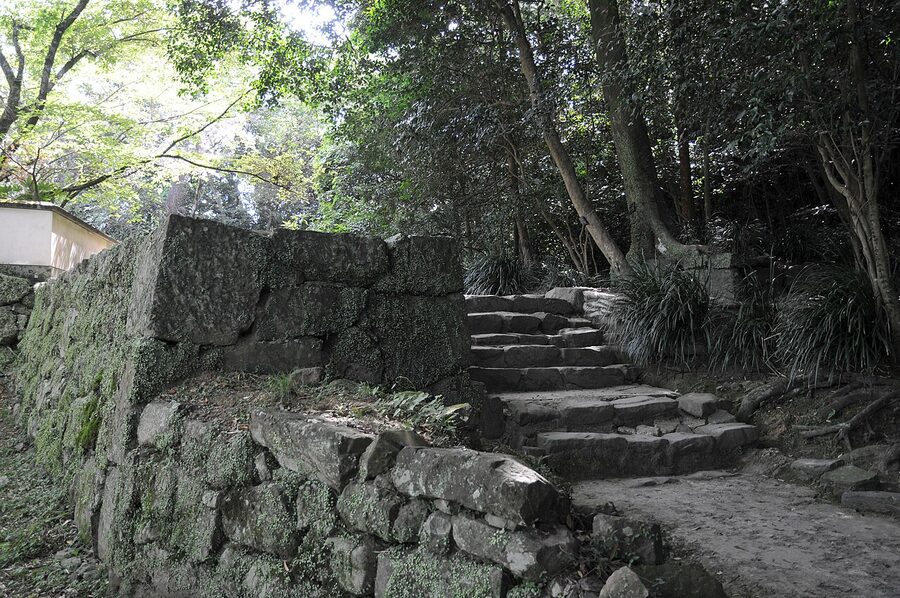 Empty stone platform where the Kaminari thunder gate once stood at Uwajima Castle